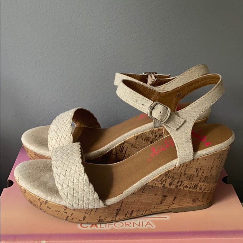 Nude Wedges Size 10